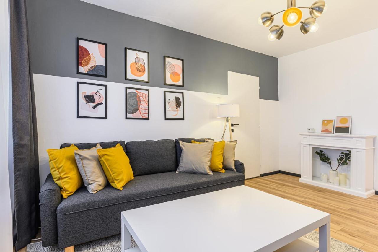 Travelers Hideout - Central Apartment Braşov Exterior foto