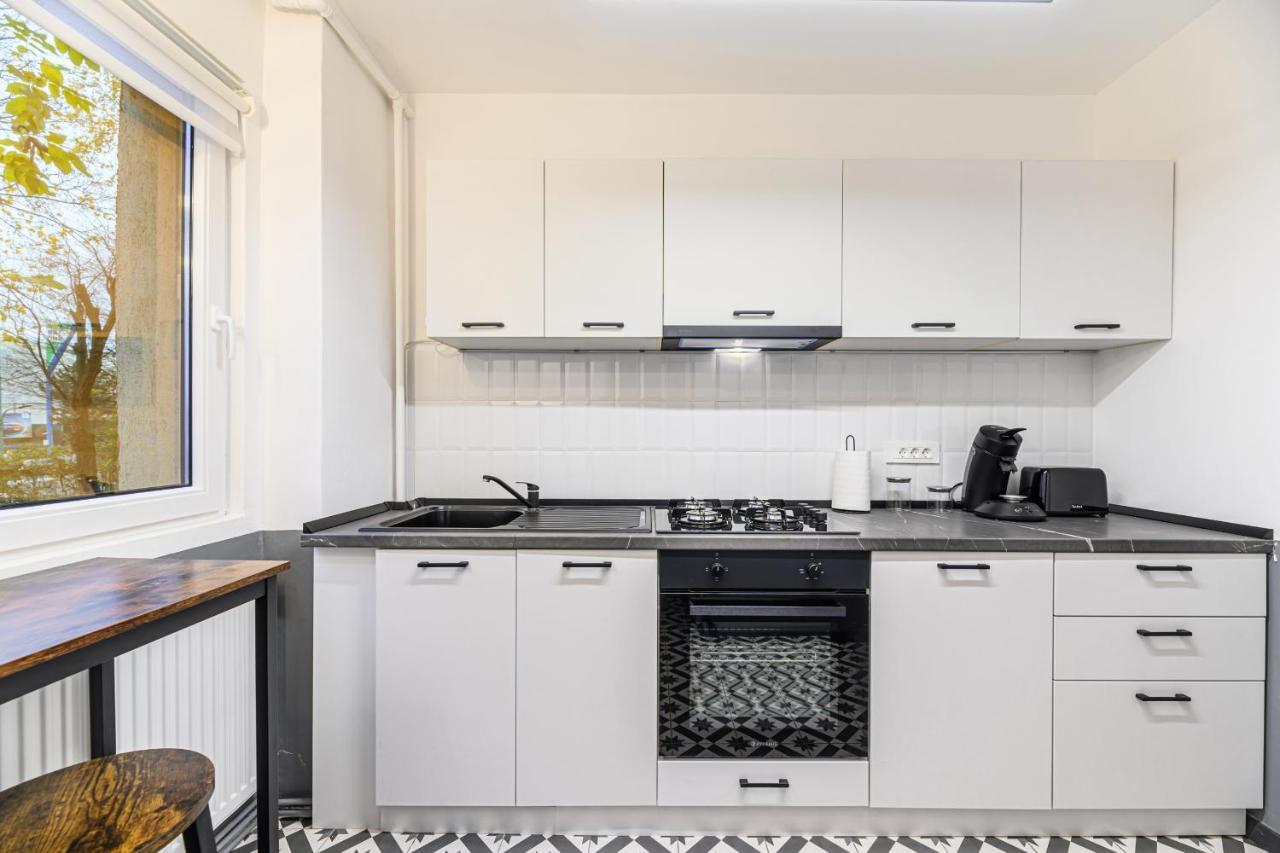 Travelers Hideout - Central Apartment Braşov Exterior foto